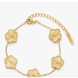 New Goldtone 4 Leaf Clover Bracelet 18K Gold Plated